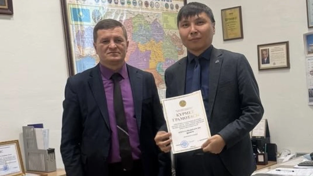 Әкімшілік ғимараттар дирекциясының жұмыскерлері Энергетиктер күнімен марапатталды 